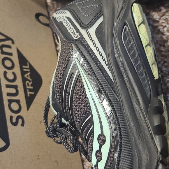 Saucony Excursion TR 10 Women Size 10 Trail Running Sneakers Blue and Black - Picture 3 of 4